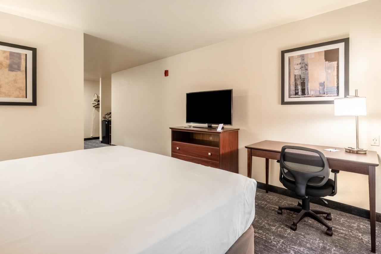 Cobblestone Inn & Suites - Kermit 외부 사진